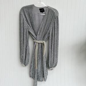 Retrofête Dress Sequin Silver Metallic Wrap Mini Gabrielle Sleeve Belted Medium